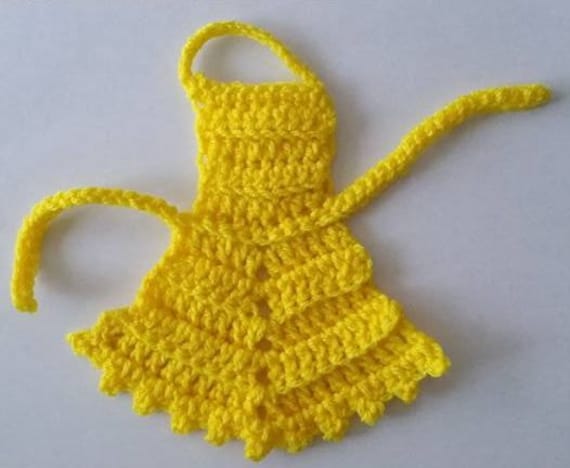 white christmas dresses Vintage Fashion Potholders Crochet Pattern Leaflet main image 1