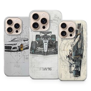 Pode incluir: Três capas de telemóvel com designs de carros e corridas. A primeira capa apresenta um carro branco com jantes douradas. A segunda capa mostra um carro de Fórmula 1 com o texto "F1W16". A terceira capa mostra um desenho mecânico detalhado.