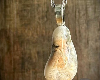 Handmade Scottish Stone Pendant – Natural Quartz Necklace from the Isle of Harris – “The Harris Flame”