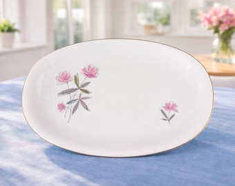 Vintage serveerschaal met bloemen van Rörstrand, Scandinavische ovale serveerschaal uit het midden van de eeuw met roze bloemen en gouden rand