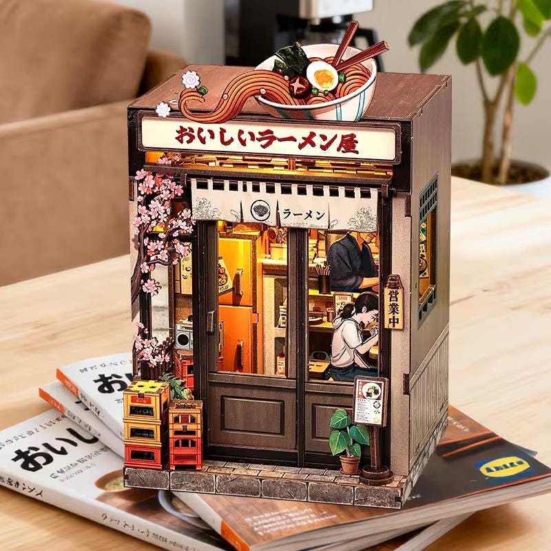 Tokyo book nook - Etsy 日本
