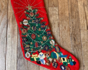 Calza di Natale vintage Old World unisex taglia unica, albero ricamato con perline, colore rosso