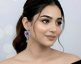 Boucles d'oreilles pendantes cœur de rubis, accent diamants CZ, argent et tons dorés