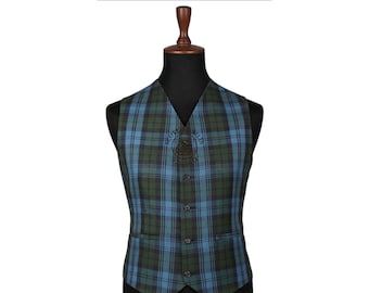 Skotsk herrtartanväst Highland bröllopskiltväst finns i 50+ klantartaner