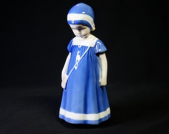 Vintage Bing & Grondahl 1574 Little Girl Porcelain Figurine Denmark