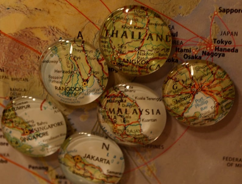 Corporate set of 6 Wedding 6 Custom map Magnets wedding favors Glass Fridge Magnets World Maps