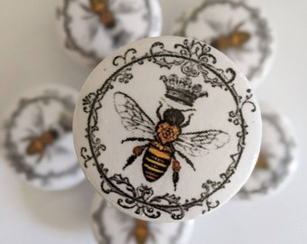 4 Large Queen bee theme drawer/cabinet wood knobs with matching screws 1 1.3/4 inches set of 4 honey bee drawer knobs