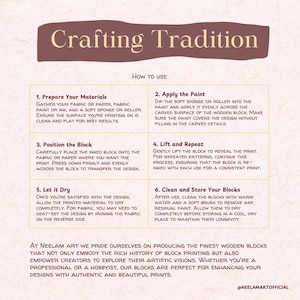 Puede incluir: Una gu&iacute;a titulada "Crafting Tradition" con instrucciones para la impresi&oacute;n con bloques. Los pasos incluyen la preparaci&oacute;n de materiales, la aplicaci&oacute;n de pintura, el posicionamiento del bloque, levantar y repetir, dejar secar y limpiar los bloques.