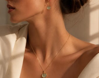 Aura Jade Jewelry Set | Floating Jade Necklace & Earrings | 14K Gold Plated