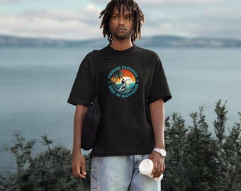 Fishing Paradise Graphic Tee – Relaxing Fisherman Art T-Shirt, Outdoor Nature Lover Unisex Shirt, Vintage Fishing Scene Comfort Fit Tee