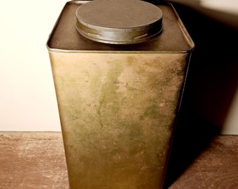 Caja de hojalata grande de metal dorado vintage con pátina desgastada | Caja de almacenamiento antigua | Caja de hojalata grande de metal dorado con pátina vintage