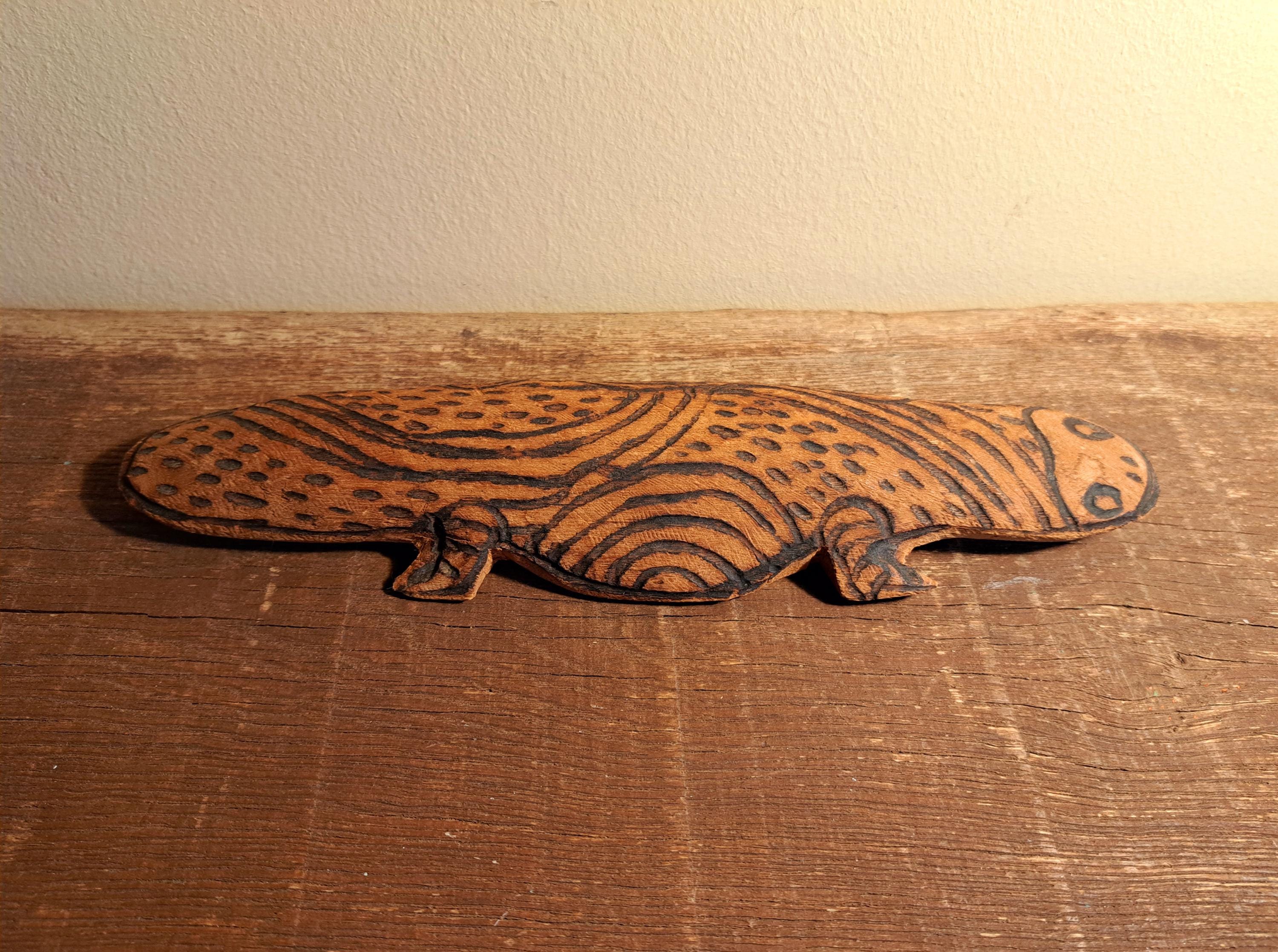 Aboriginal carving - Etsy 日本