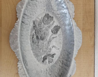Arthur Court Tulip Aluminum Serving Bowl Tray 1986 | Floral Scalloped Centerpiece