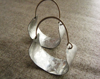 Brushed silver earrings // Hoop earrings // Wide Hoop Earring // silver hoop earrings / Sevillana Hammered Hand Forged