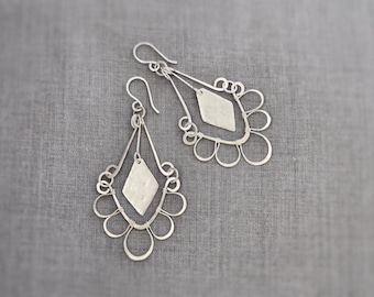 Unique sterling silver Earrings // Silver or 14k gold // Granada Earrings // Ethnic // Filigree dangle earrings Hammered unique jewelry