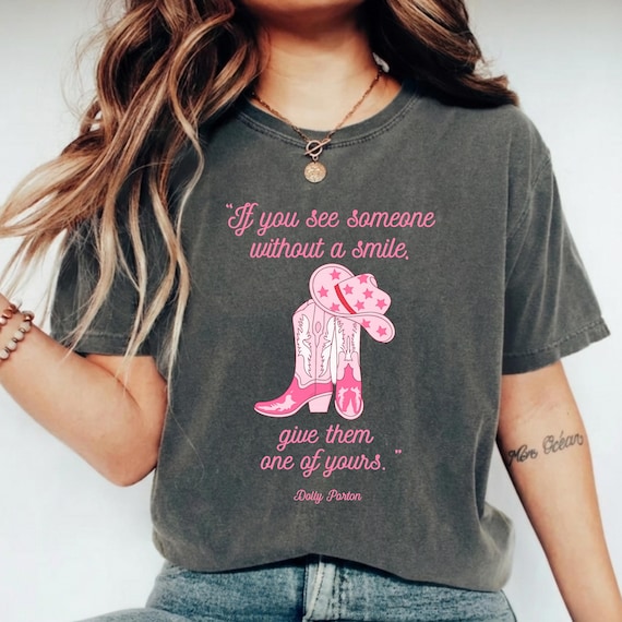 Dolly Parton Signature Vintage Graphic Shirt, Country Cowgirl Dolly T-Shirt, Vintage Country Music T-Shirt,  80s 90s country Music Tee