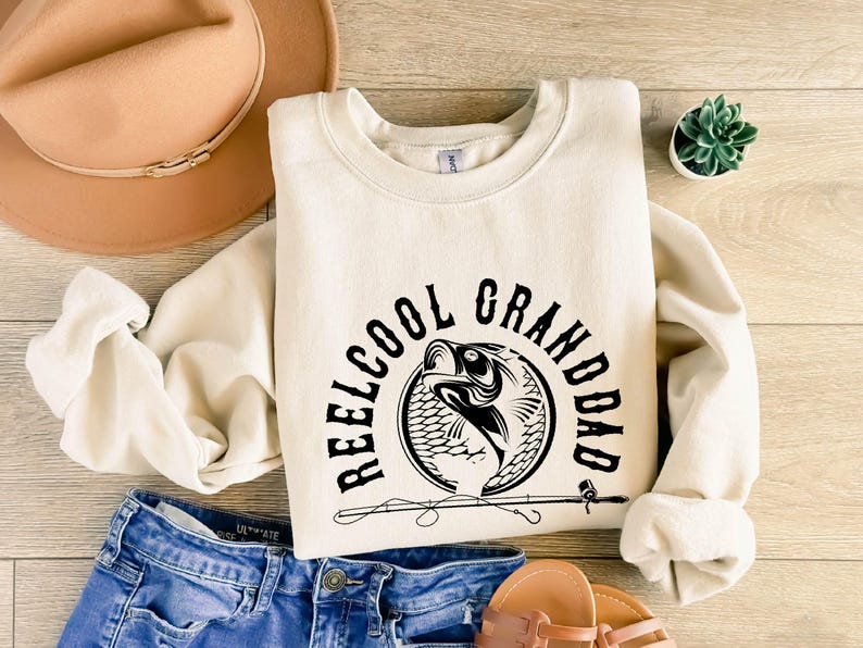 Reel Cool Dad Hoodie, Fishing Dad Sweater, Fathers Day Gift, Dad Birthday Gift, Fisherman Sweatshirt, Dad Fisherman Christmas Gift Sweater bild 3