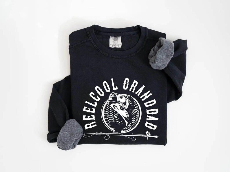 Reel Cool Dad Hoodie, Fishing Dad Sweater, Fathers Day Gift, Dad Birthday Gift, Fisherman Sweatshirt, Dad Fisherman Christmas Gift Sweater bild 2