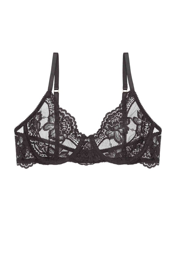 Buy Breathable Seamless Thin Mold Cup Wrap Floral Lace Design Bra - Black, Fashion