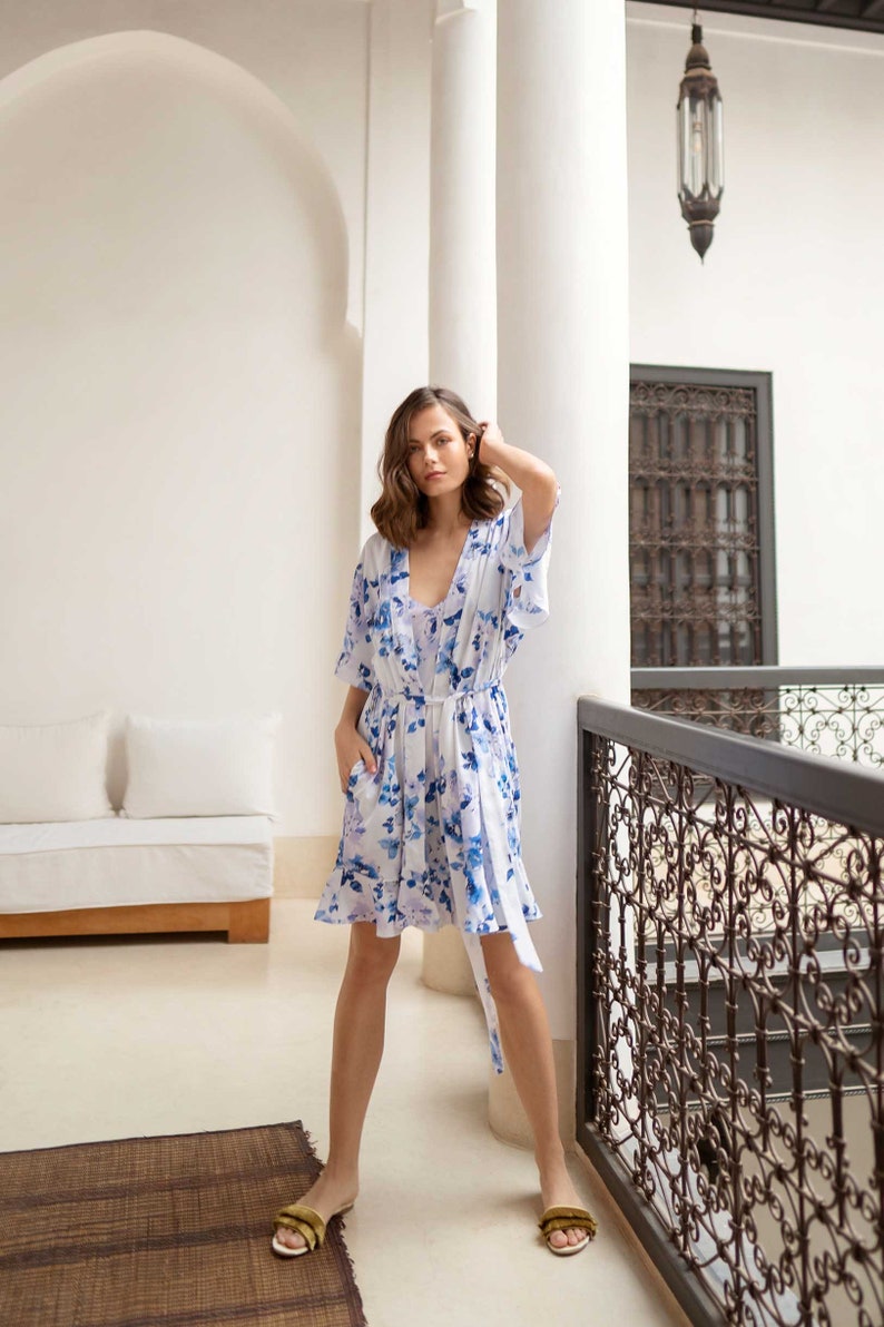 Botanical Love Flounce Robe in Blue Floral; Soft Rayon Bridesmaids ...