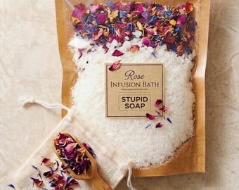 Rose Vanilla Coconut Milk Bath Soak Kit, Botanical Bath Salts, Bamboo Scoop, Muslin Pouch