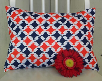 Throw Pillow Cover - Vintage Mod Houndstooth Fabric - Red, White and Navy - 12 x 16