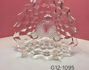 Bonbonnière peu profonde à trois doigts en verre transparent, motif Fostoria, pointe de diamant