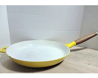 Vintage Yellow Enamel Cast Iron Skillet Wood Handle Mid Century Modern 12in