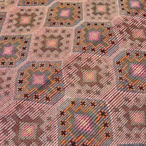 Handmade Turkish Kilim Rug 6x11 ft – Medium Area Rug for Living Room, Bedroom or Hallway – Boho Vintage Wool Rug