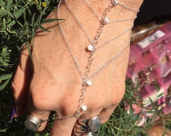 Sterling Silver Mother of Pearl Finger-Bracelet/Slave-Bracelet/ Wrist-Ring Handchain