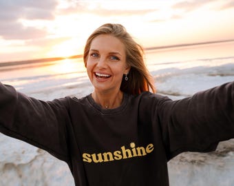 sunshine crewneck sweatshirt | retro yellow text