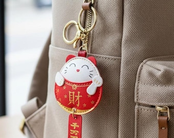 Maneki Neko Cat Bag Charm in PU Leather, Cute Cat Keychain, Kawaii Japanese Lucky Charm