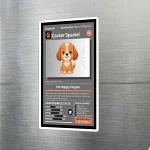 Puede incluir: Una taza de cerámica blanca con un asa negra y el texto "But First, Coffee" en negrita negra. La taza está llena de un líquido oscuro, probablemente café, y se encuentra sobre una superficie clara.