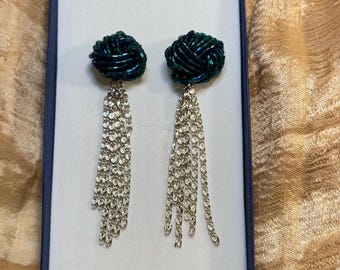 Brincos de pulseira de prata com nós de miçangas - Arte de assemblage vintage