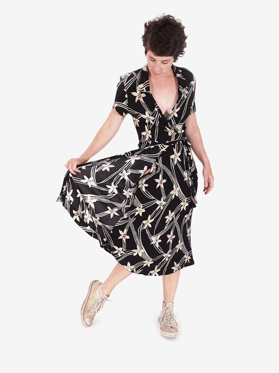90's Black Floral Wrap Dress