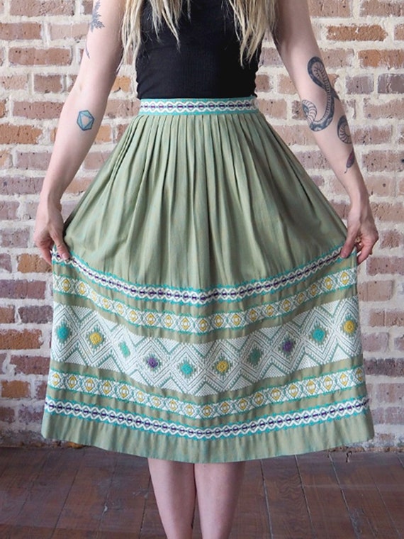 50's Green Guatemalan Embroidered Skirt