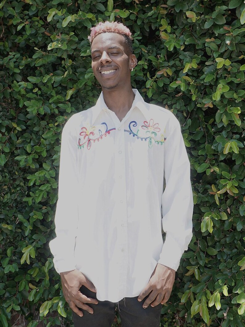 Embroidered Flower White Long Sleeve Button Up