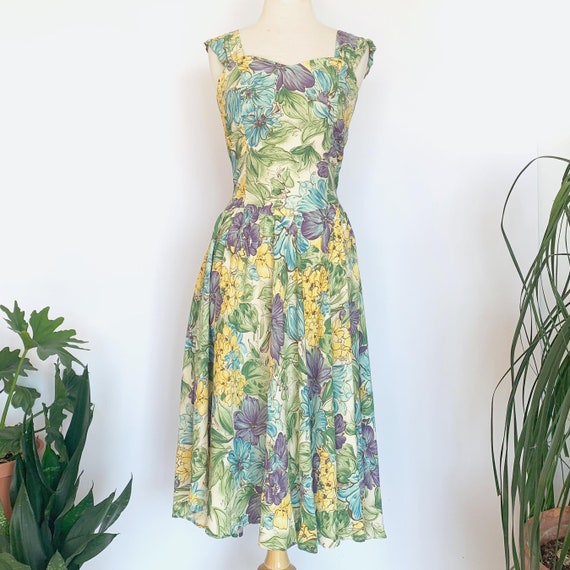 80's Hawaiian Green Floral Dress