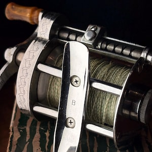 Old Baitcasting Reel - Etsy