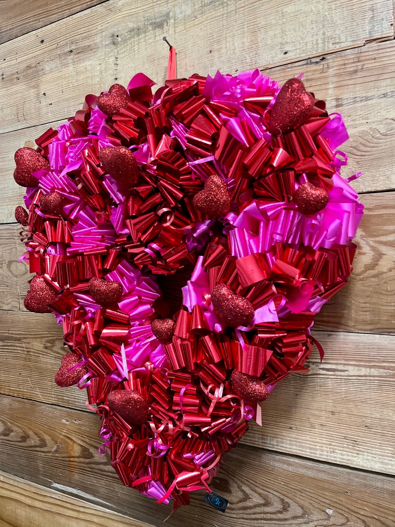 Fiesta Valentine's Heart Wreath image 2