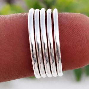 Set di anelli impilabili in argento sterling: fasce minimaliste in argento 925 Silver