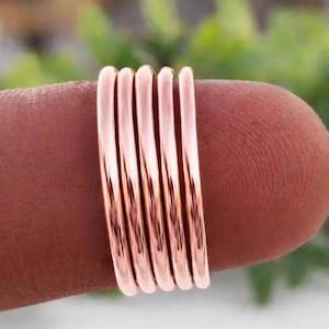 Set di anelli impilabili in argento sterling: fasce minimaliste in argento 925 Rose Gold