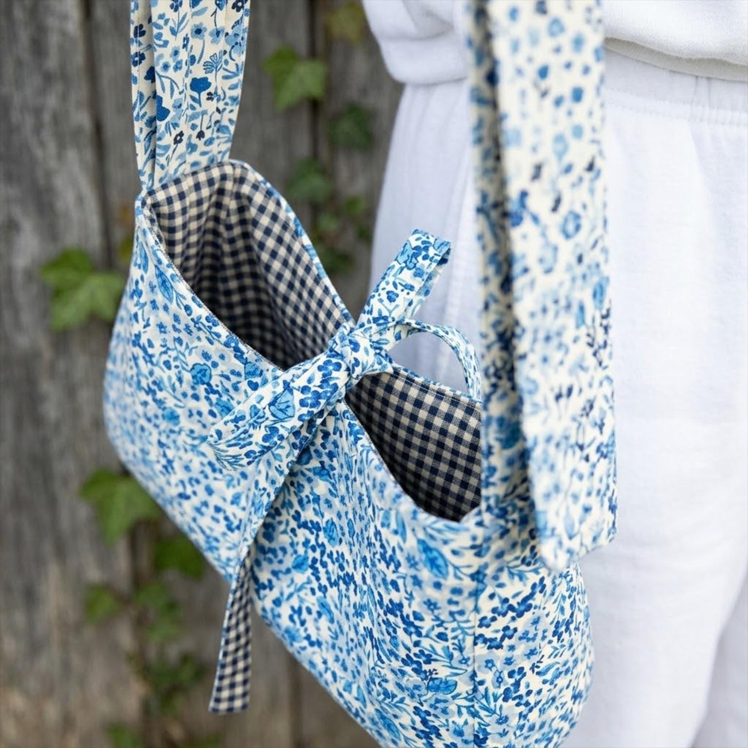 Coquette Bow Tote Bag Sewing Pattern, Quilted Shoulder Bag With (PDF ...