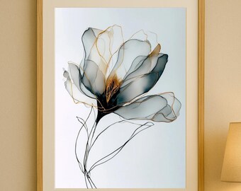 Könnte beinhalten: Gerahmter Kunstdruck mit floralem Motiv, der eine große, stilisierte Blume mit durchscheinenden Blütenblättern in Grau- und Goldtönen zeigt. Das Kunstwerk ist vor einem weißen Hintergrund platziert und in hellem Holz gerahmt.