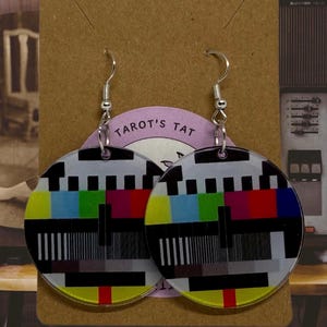 Retro TV ‘No Signal’ Earrings/Necklace. Novelty, Unusal Jewellery!