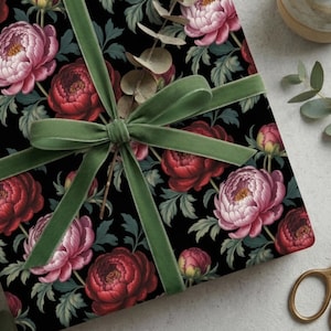 Papel de regalo de lujo Moody Peony - Modern Heritage, 100 g/m², papel de regalo grueso.