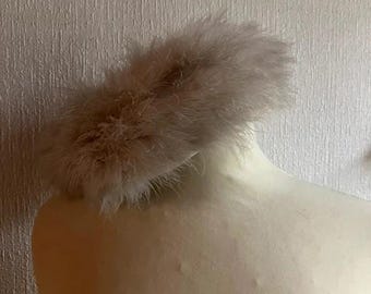Elegant vintage marabou hat – fluffy accessory 1960s feather hat