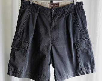 Vintage Marlboro Classics 90s Country & Outdoors Baggy Cargo Shorts - Size 52