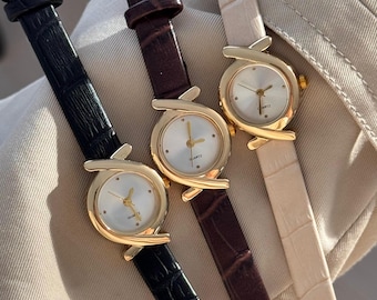 Gold Oval Women’s Watch: Leather Strap,Oval Minimalist Style,Gift for Her