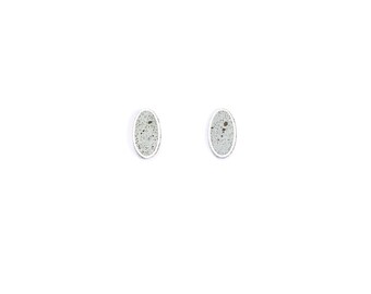 Sterling silver earrings, green earrings, concrete earrings, oval modern earrings, studs earrings, minimalist earrings, handmade jewelry
